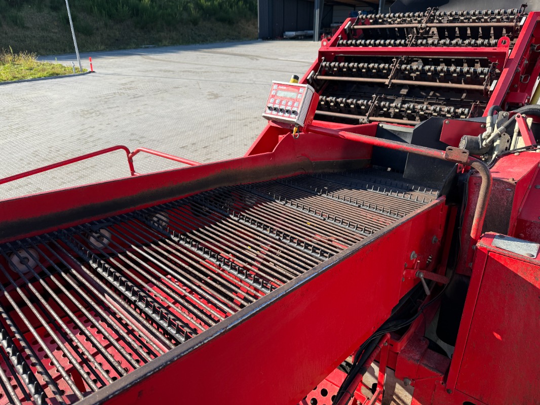 GRIMME SE-150-60-NB - detail