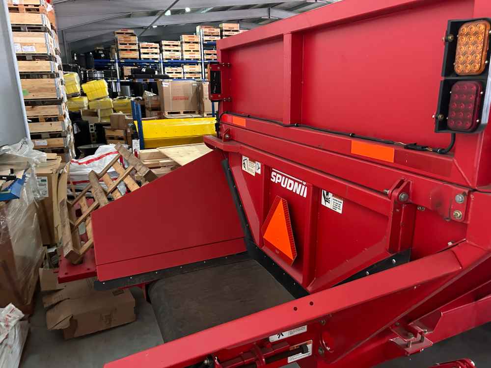 Spudnik 4220 - detail