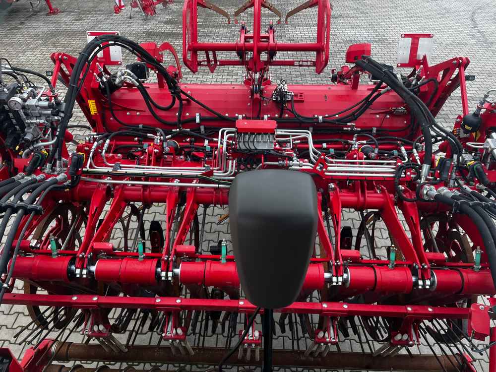GRIMME REXOR 6300 Platinum - detail