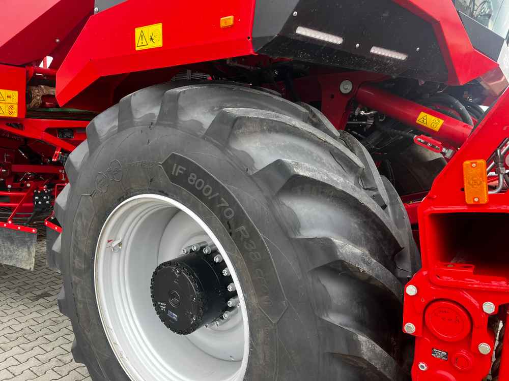 GRIMME REXOR 6300 Platinum - detail