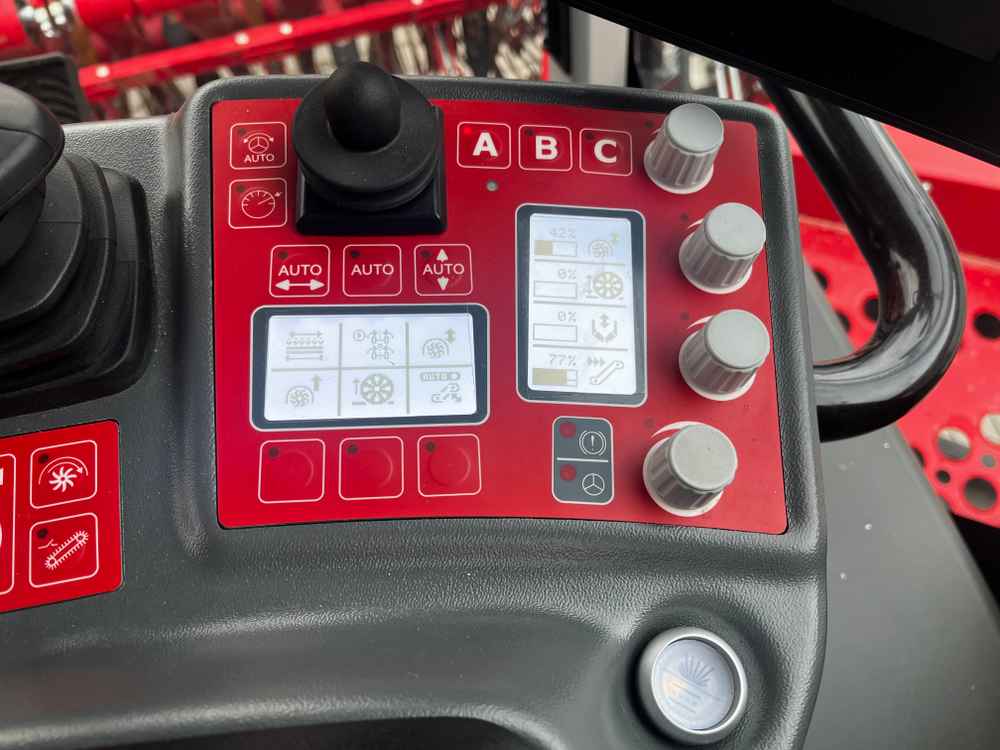 GRIMME REXOR 6300 Platinum - machinePlate