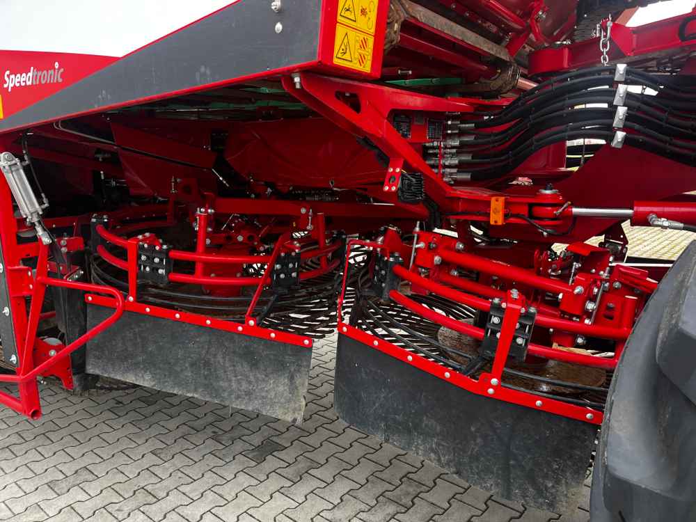 GRIMME REXOR 6300 Platinum - detail