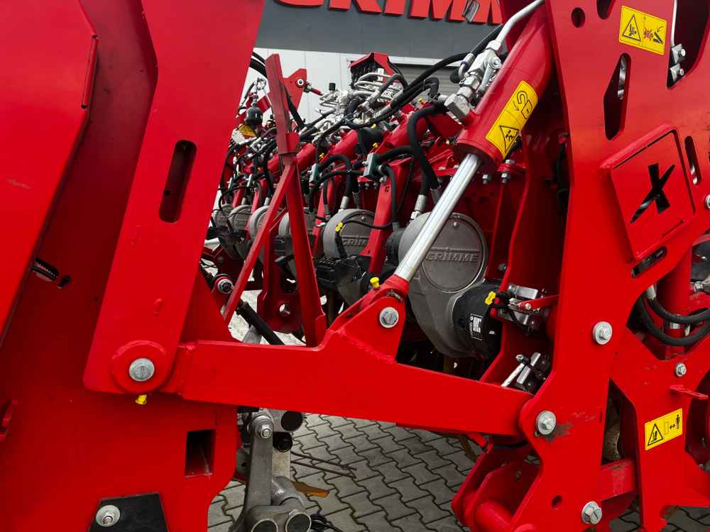 GRIMME REXOR 6300 Platinum - detail