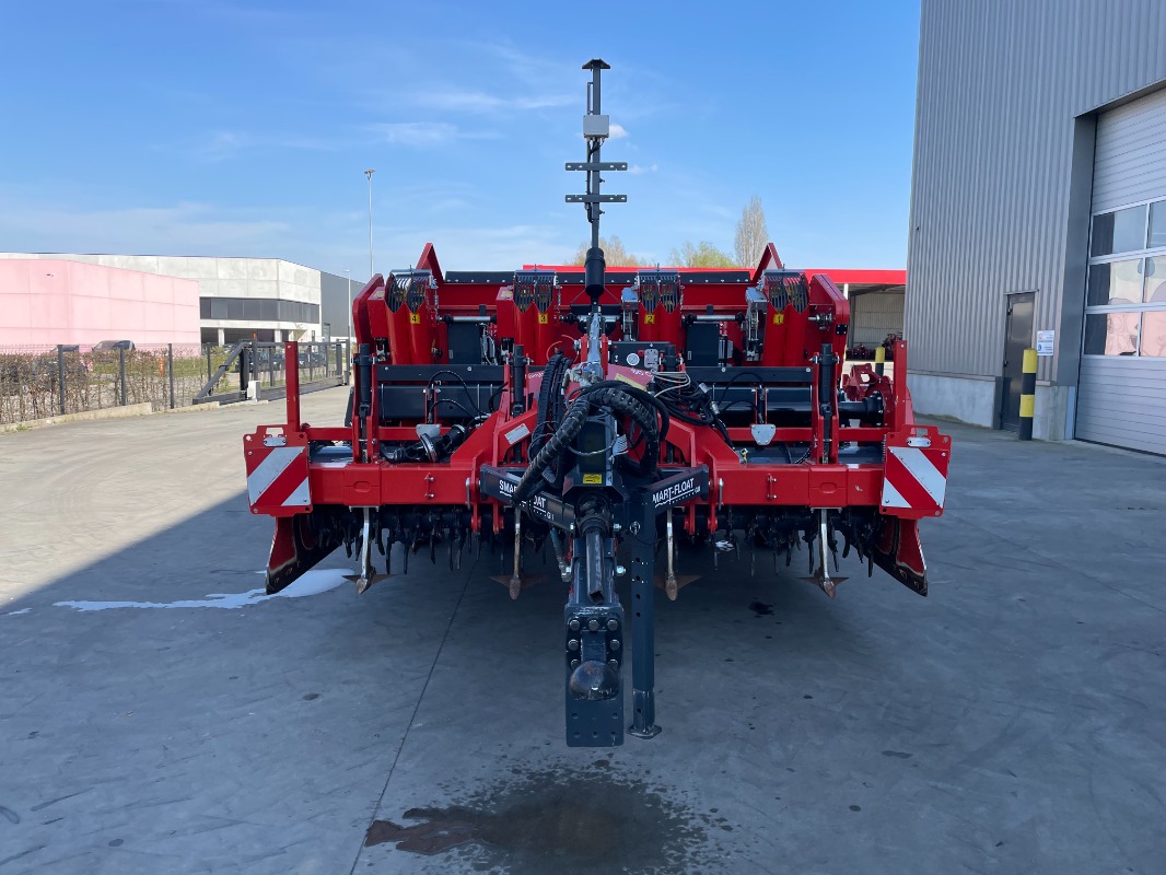 Dewulf / Miedema CP 42 Trailed + SC Compact - right