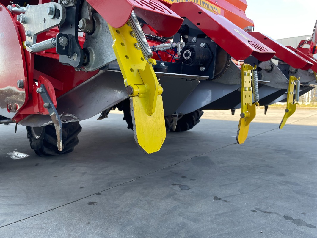 Dewulf / Miedema CP 42 Trailed + SC Compact - detail