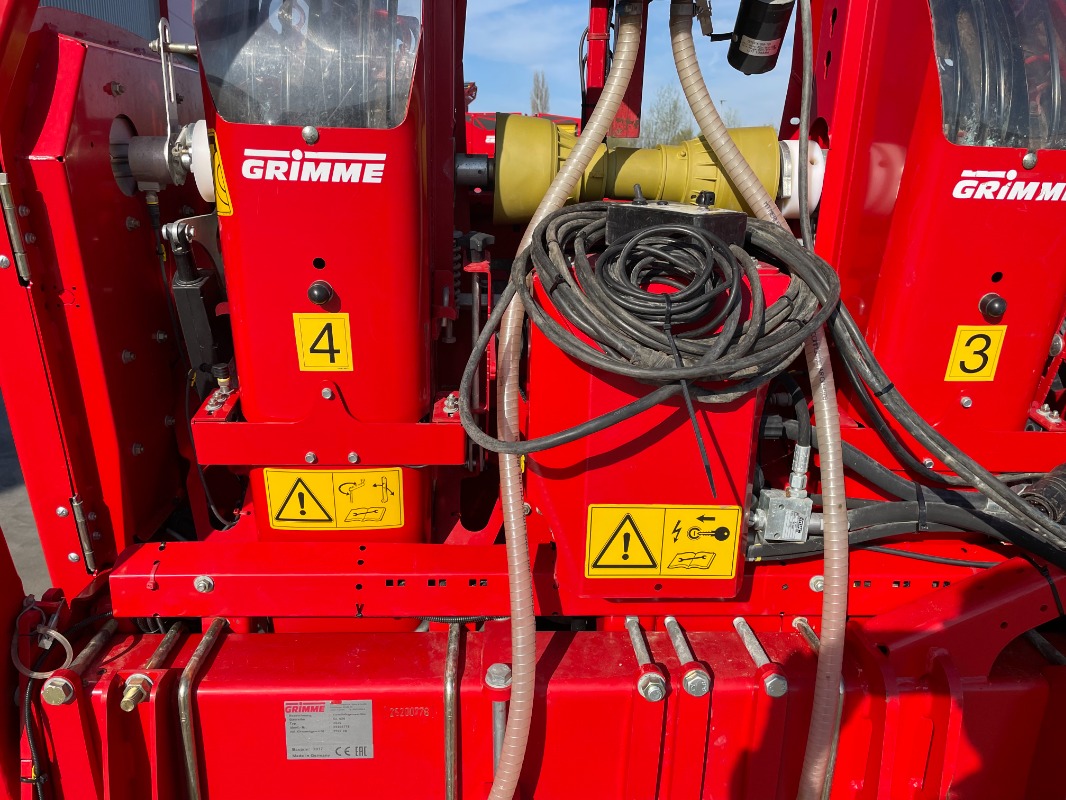 GRIMME GL 420 - machinePlate