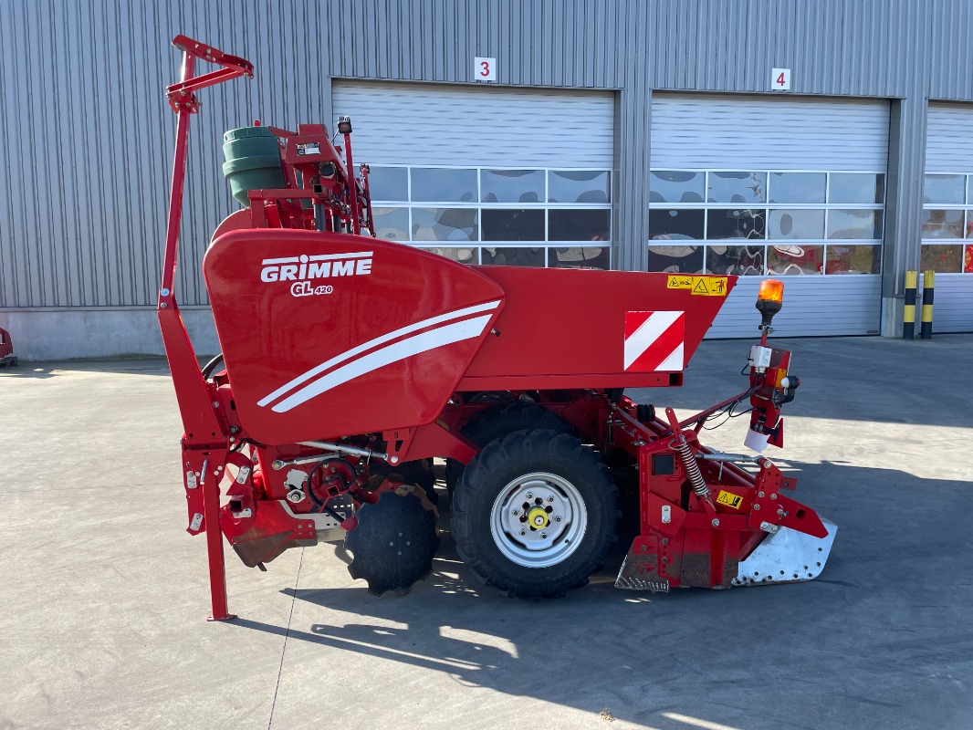 GRIMME GL 420 - left