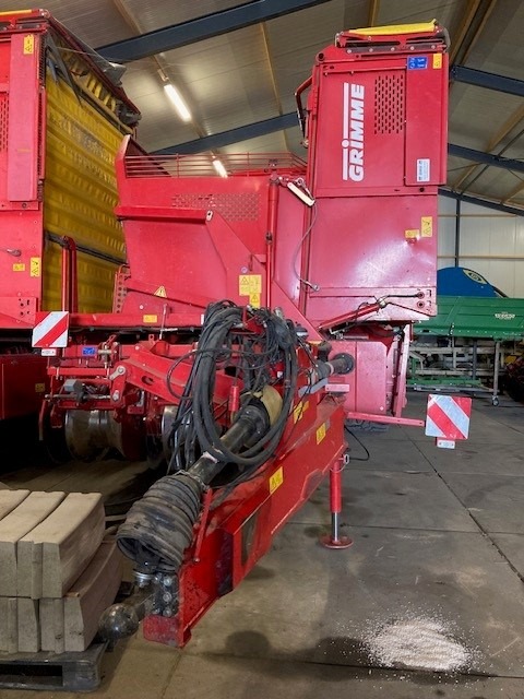 GRIMME SE 260 UB - front