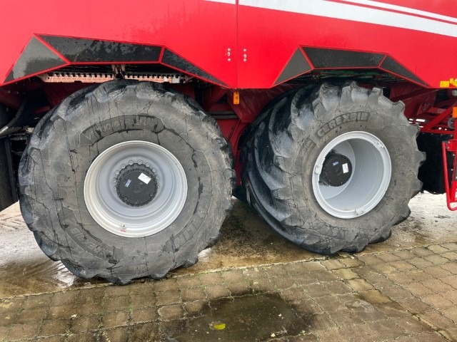GRIMME REXOR 6300 Platinum - detail