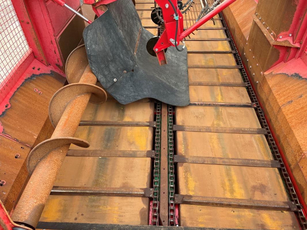 GRIMME REXOR 6300 Platinum - detail