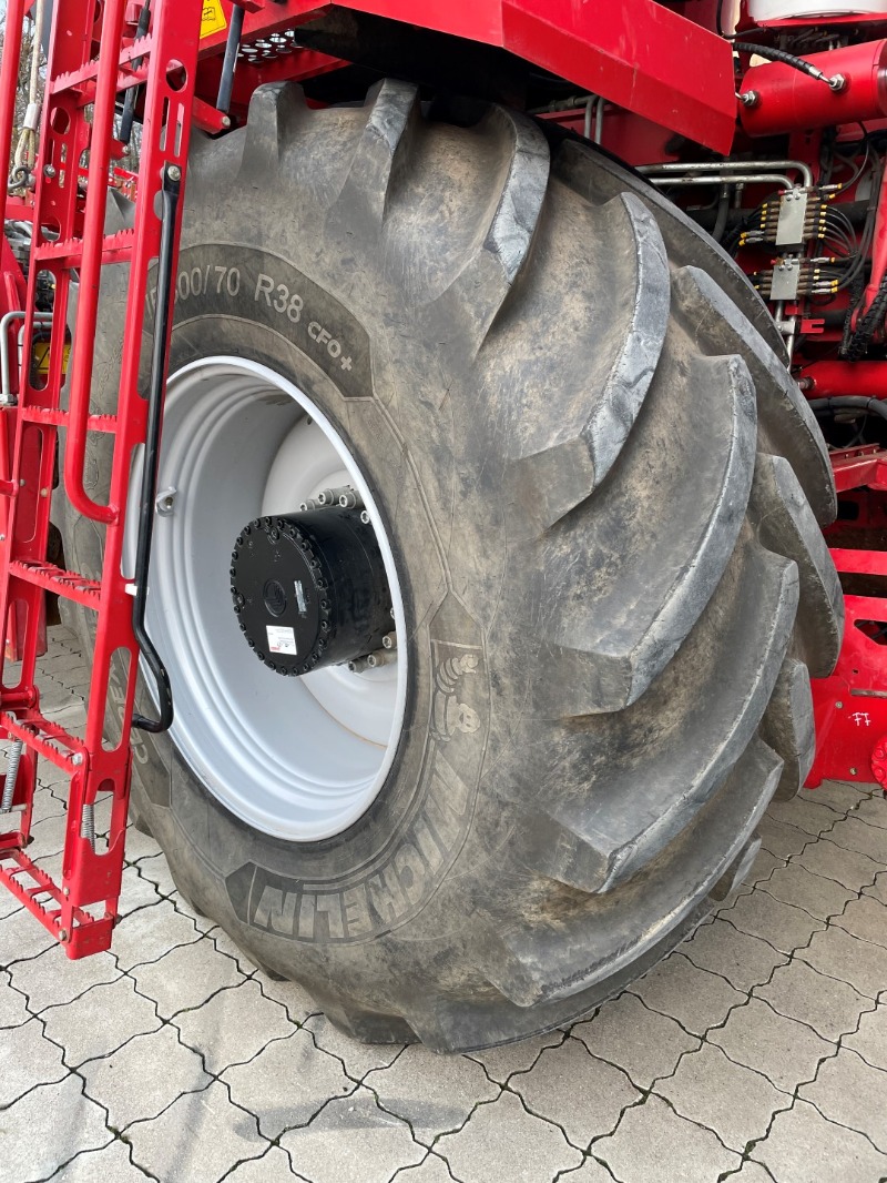 GRIMME REXOR 6300 Platinum - detail