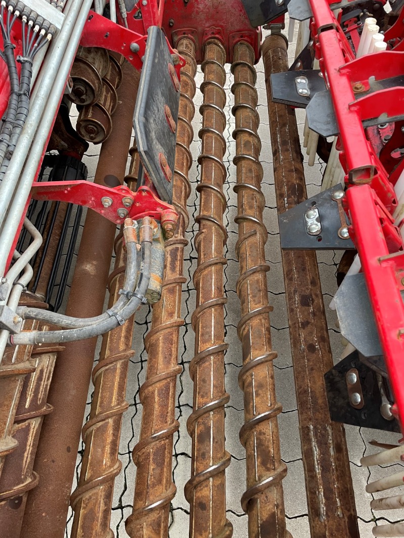 GRIMME REXOR 6300 Platinum - detail