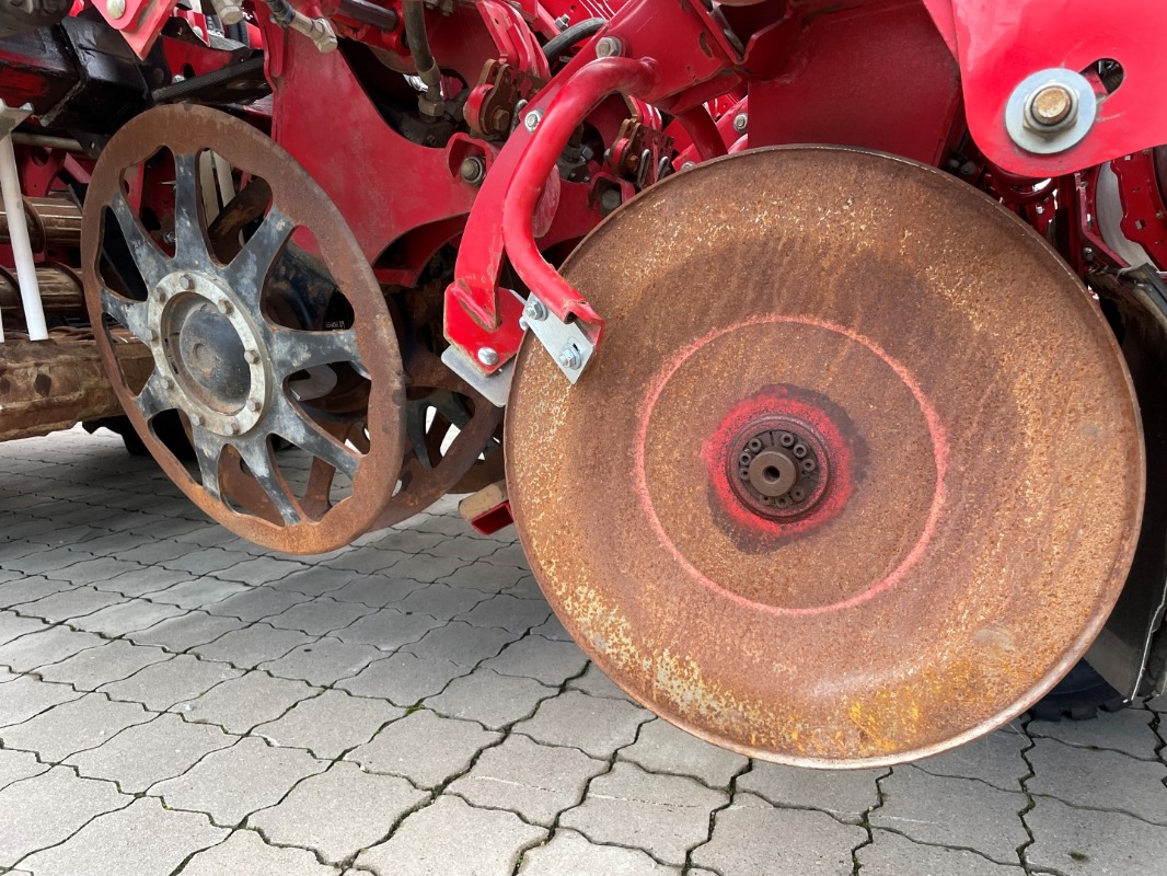 GRIMME REXOR 6300 Platinum - detail