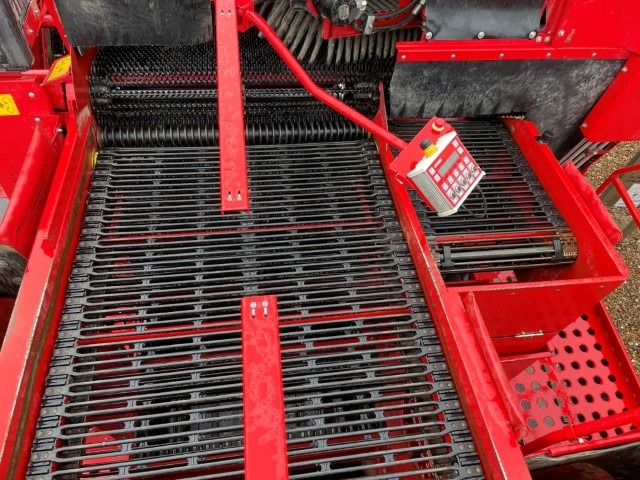 GRIMME EVO 280 ClodSep mit Triebachse - detail