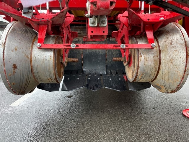 GRIMME EVO 280 ClodSep mit Triebachse - detail