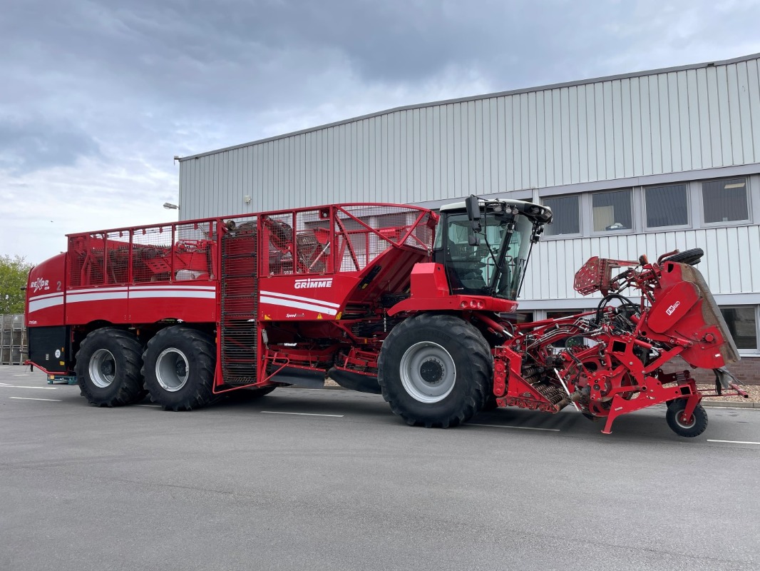 GRIMME REXOR 630 Rüttelschar FM - left