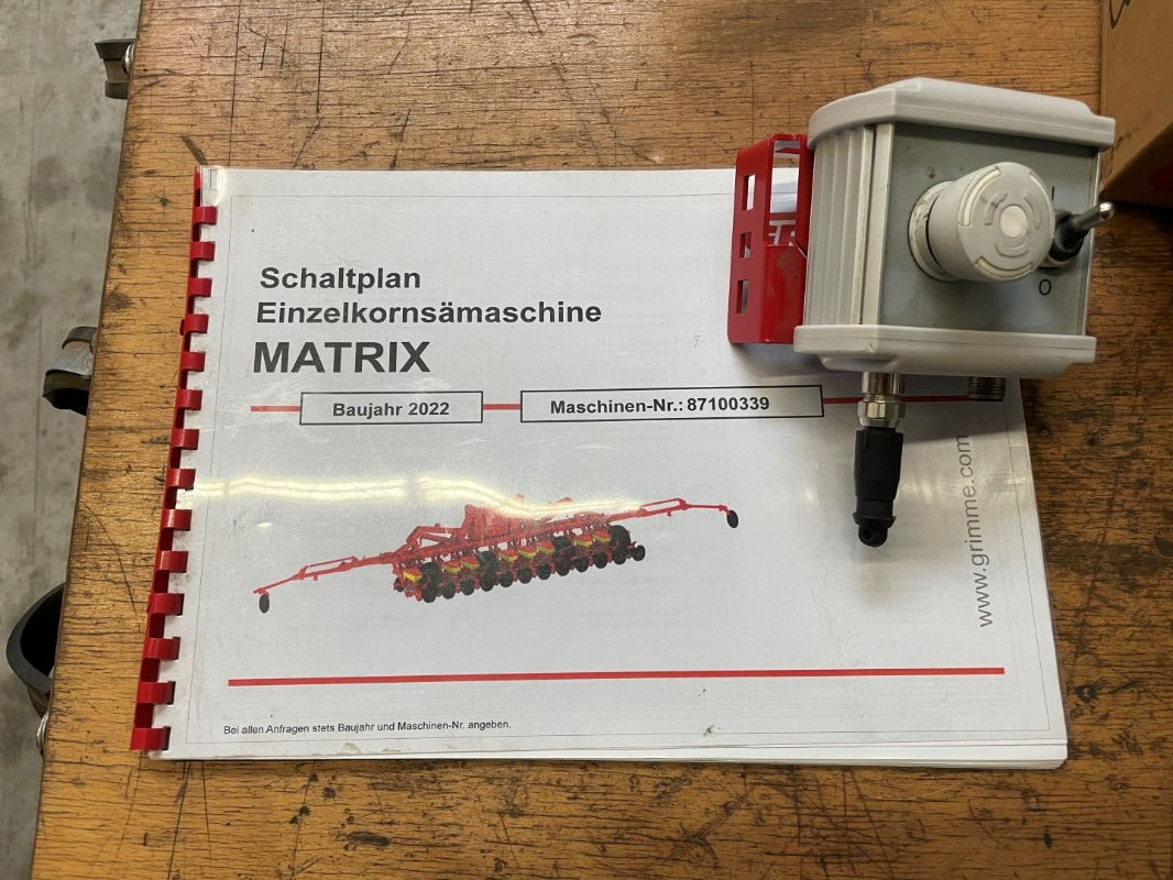 GRIMME MATRIX 1800 - machinePlate
