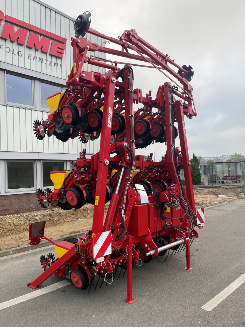 GRIMME MATRIX 1800 - left