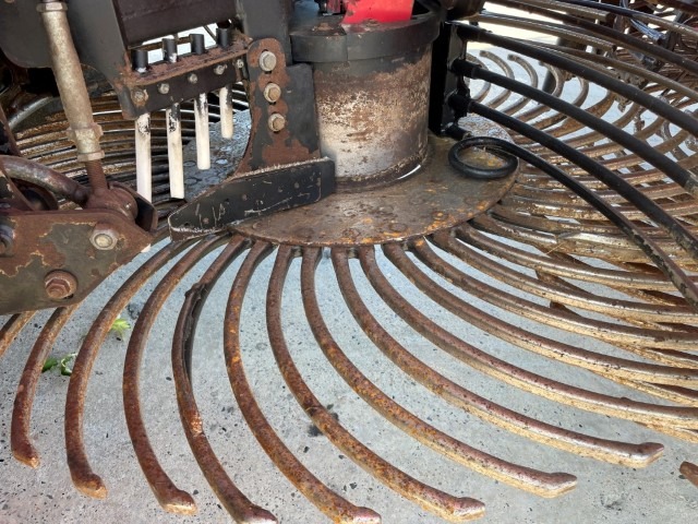 Holmer T4-40 - detail