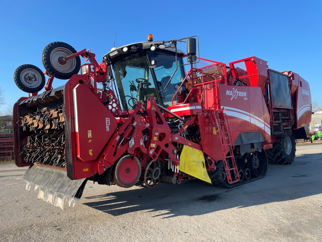 GRIMME MAXTRON 620 - front
