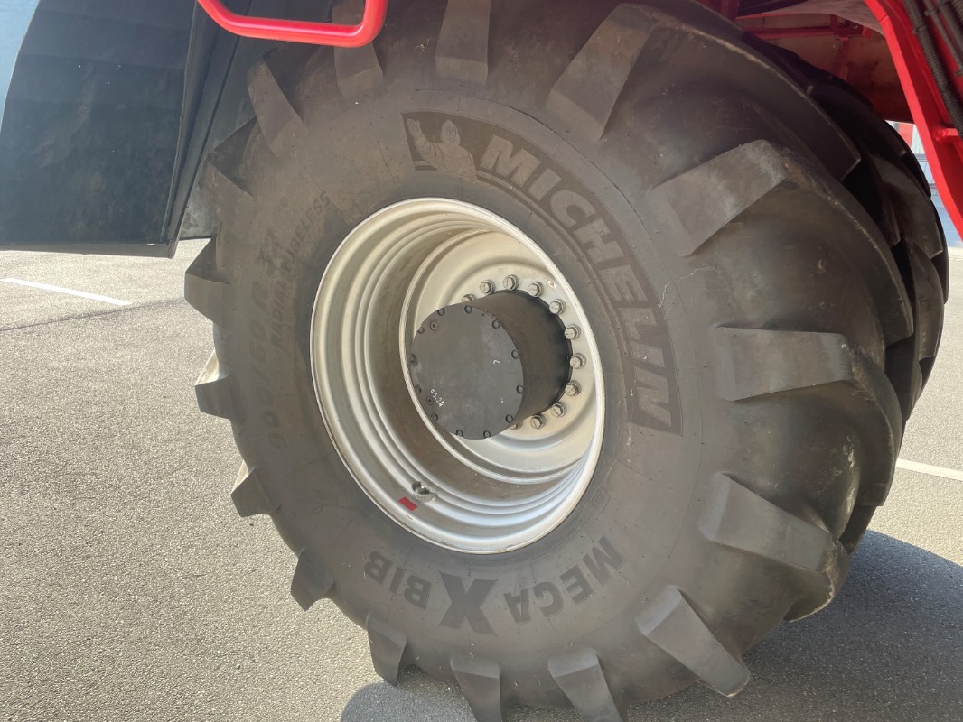 GRIMME MAXTRON 620 - detail
