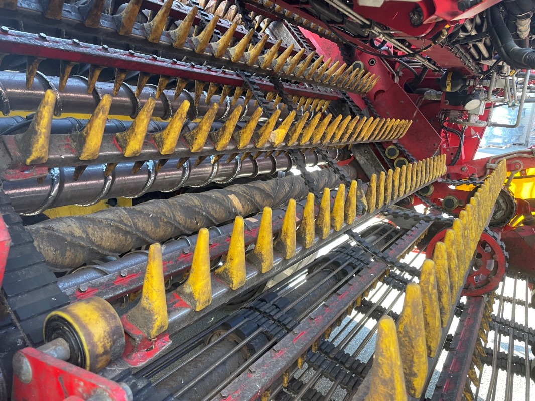 GRIMME MAXTRON 620 - detail