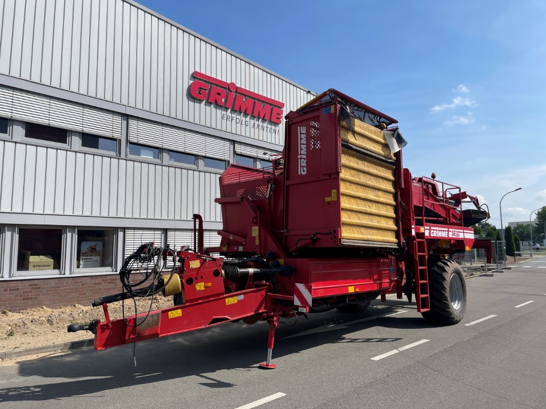 GRIMME SE 260 NB - front