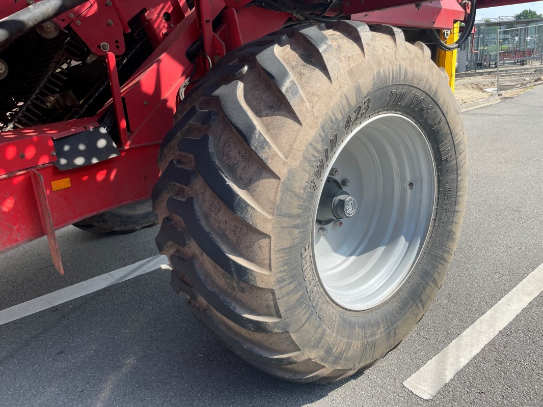 GRIMME SE 260 NB - detail