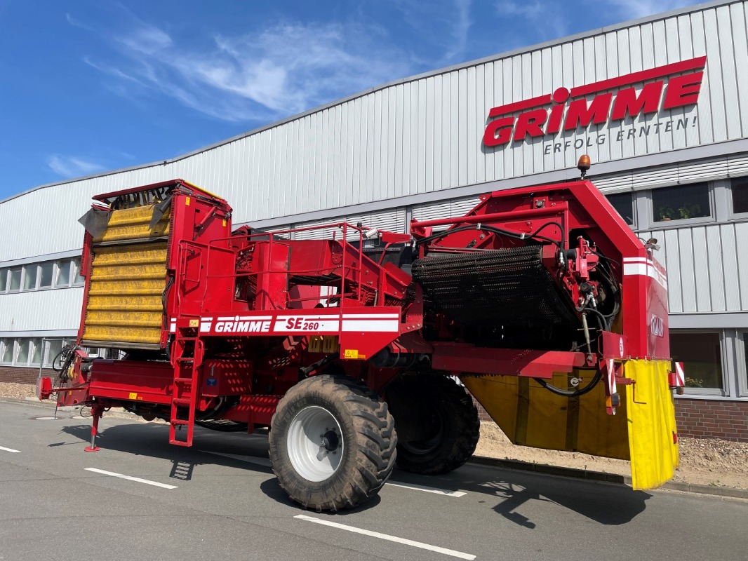 GRIMME SE 260 NB - left