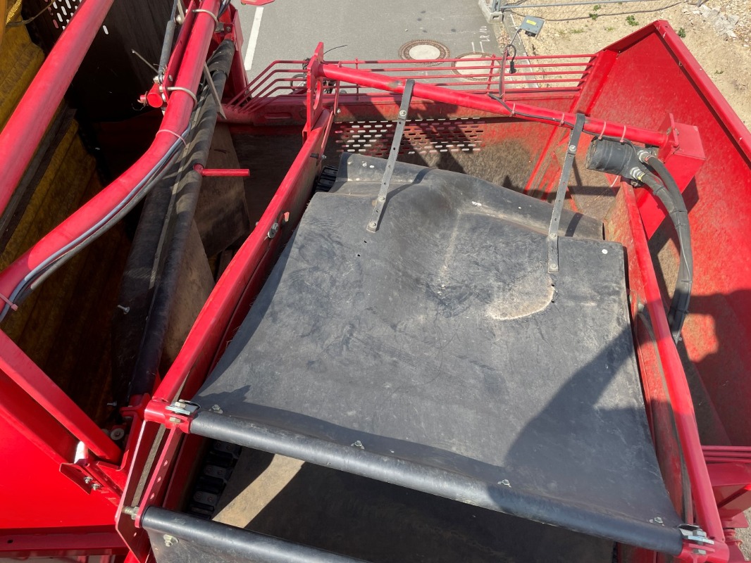 GRIMME SE 260 NB - detail
