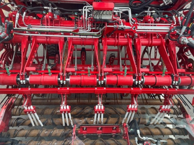 GRIMME REXOR 6300 - detail