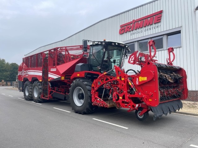 GRIMME REXOR 6300 - back