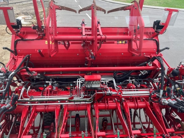 GRIMME REXOR 6300 - detail