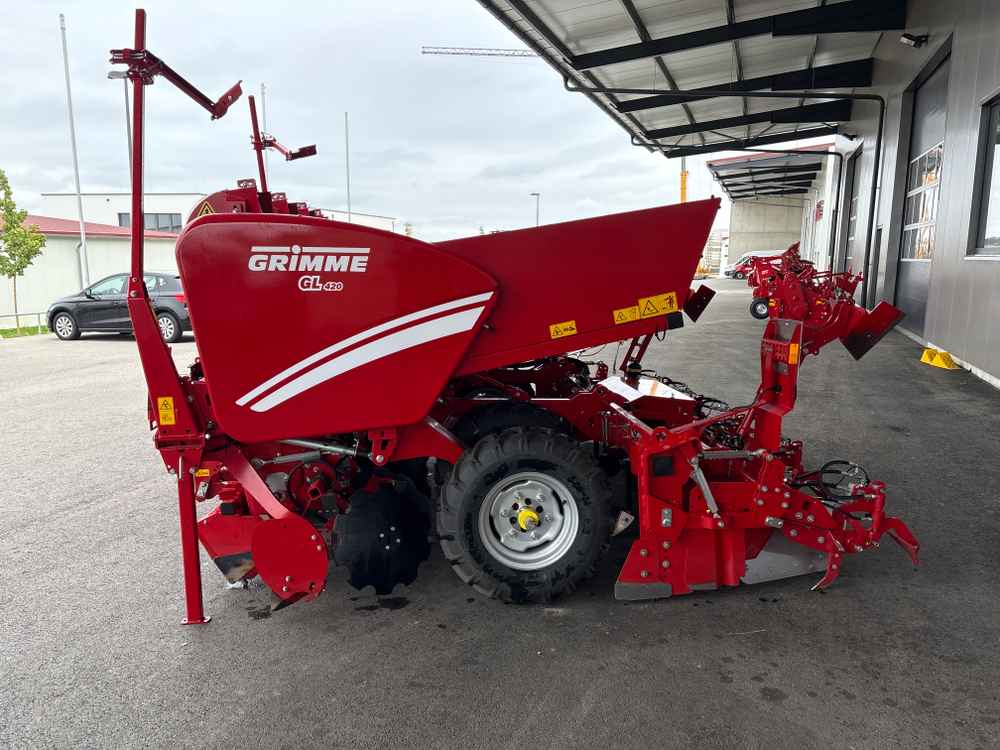 GRIMME GL 420 - left