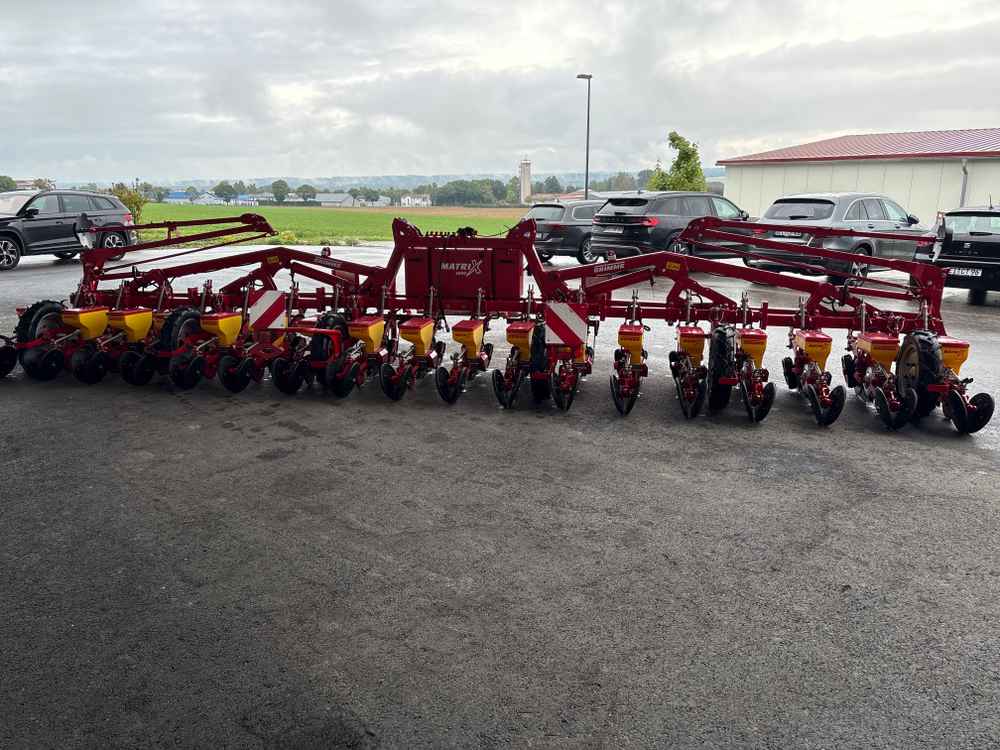 GRIMME MATRIX 1800 - back