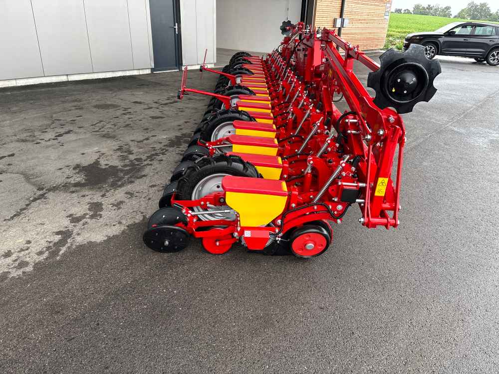 GRIMME MATRIX 1800 - right