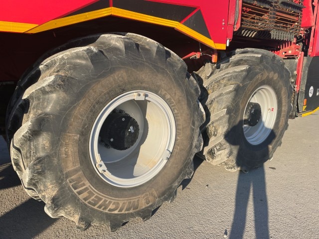 GRIMME REXOR 6300 Platinum - detail