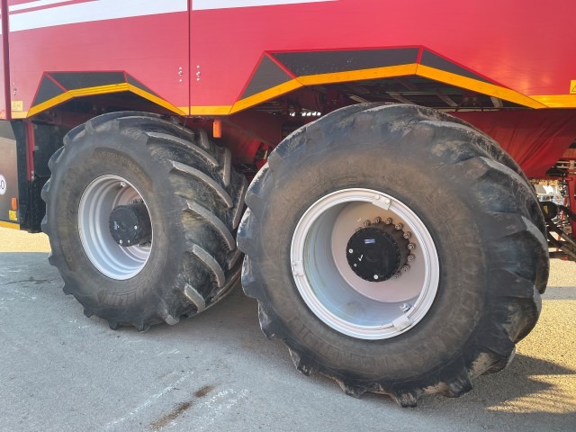 GRIMME REXOR 6300 Platinum - detail