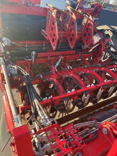 GRIMME REXOR 6300 Platinum - detail