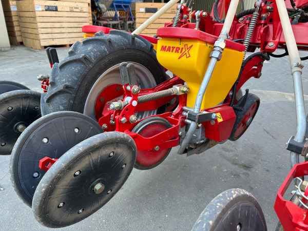 GRIMME MATRIX 1200 - right