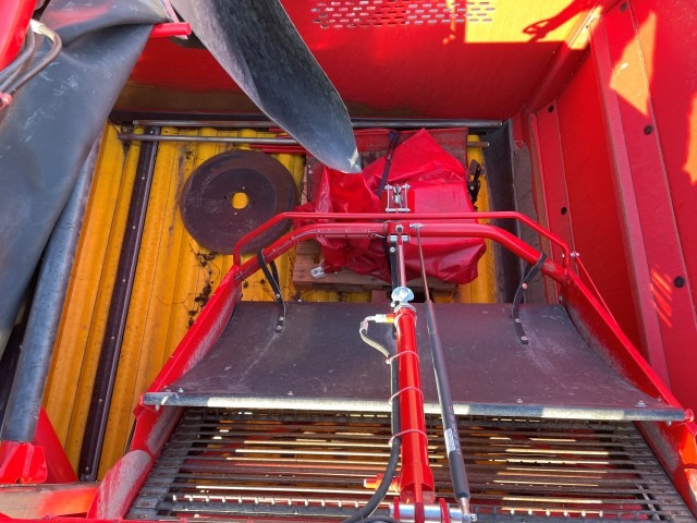 GRIMME SE 150-60 UB - detail