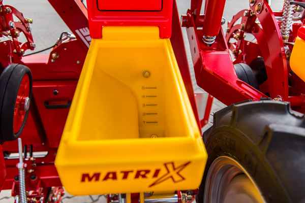 GRIMME MATRIX 1800 - back